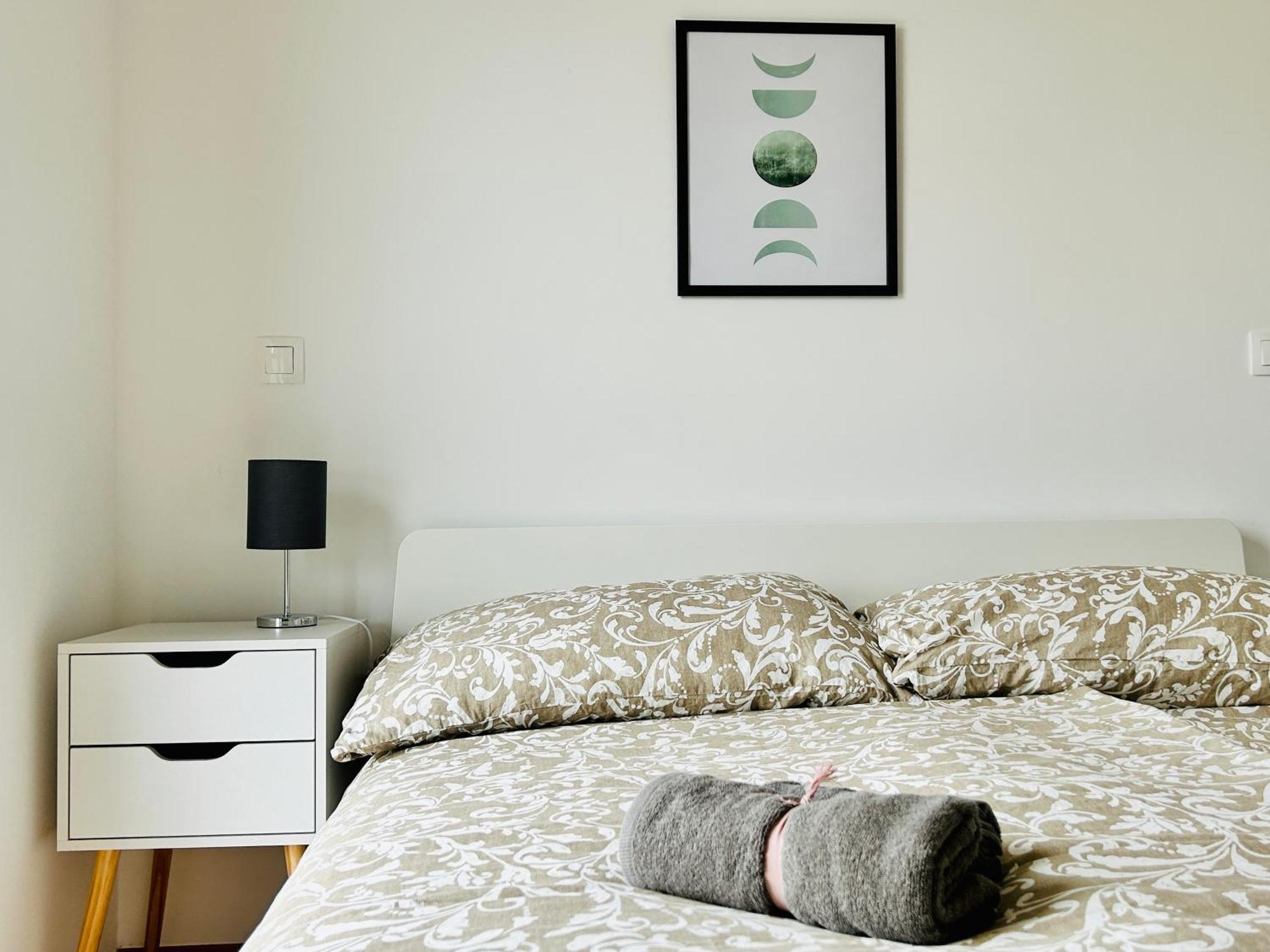 Modern Apartment With Balcony & Free Parking - Nearby Metro Wien Eksteriør bilde