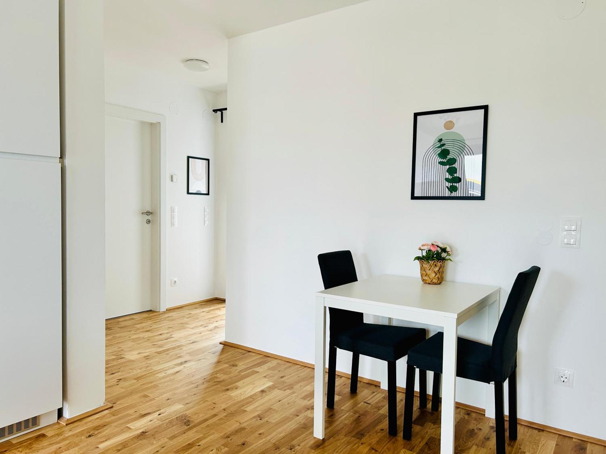 Modern Apartment With Balcony & Free Parking - Nearby Metro Wien Eksteriør bilde
