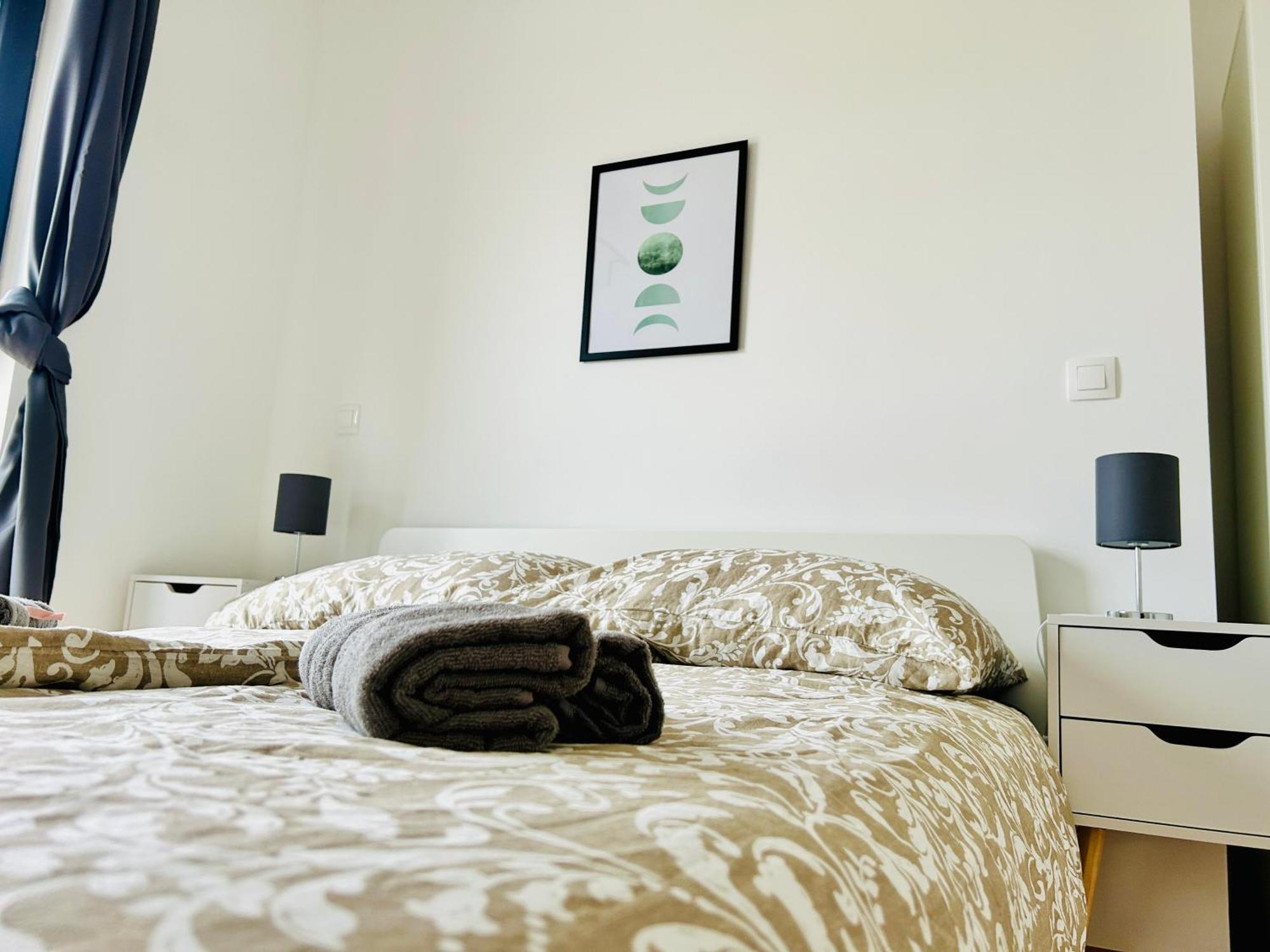 Modern Apartment With Balcony & Free Parking - Nearby Metro Wien Eksteriør bilde