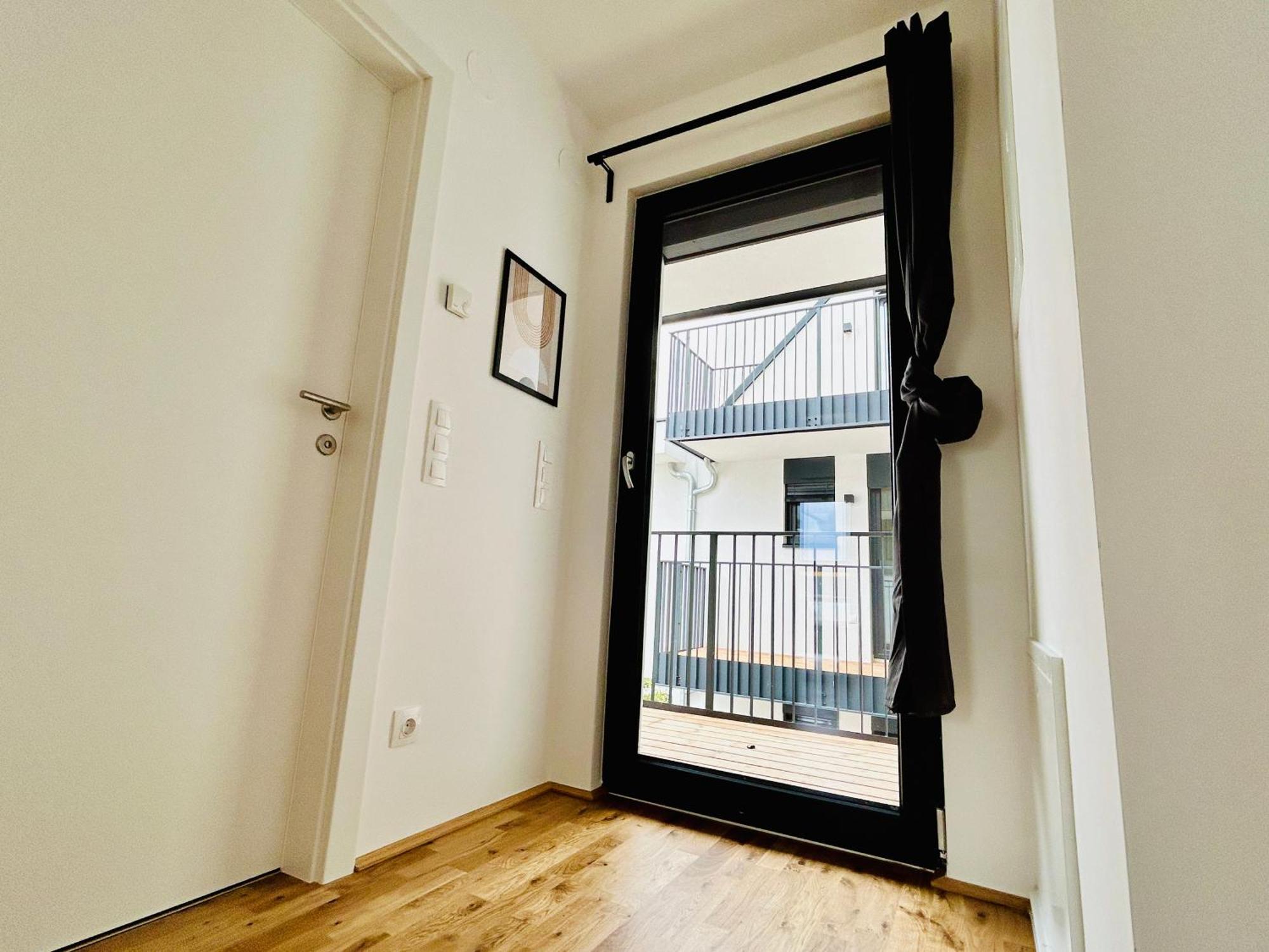 Modern Apartment With Balcony & Free Parking - Nearby Metro Wien Eksteriør bilde