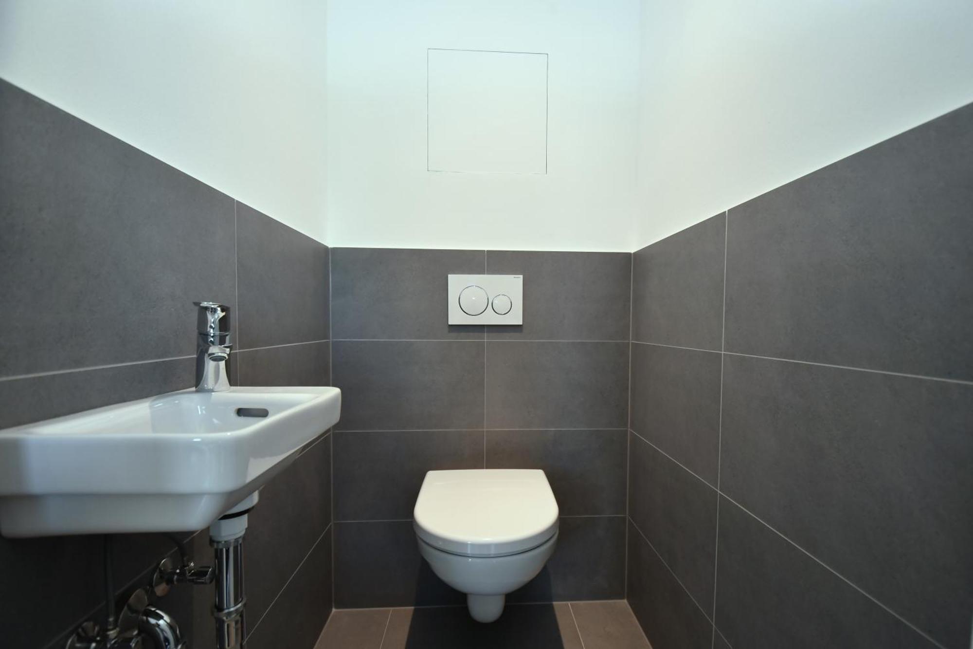 Modern Apartment With Balcony & Free Parking - Nearby Metro Wien Eksteriør bilde